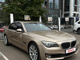 2009 BMW 7 серии 730d V (F01/F02/F04), золотистый, 1670000 рублей, вид 3