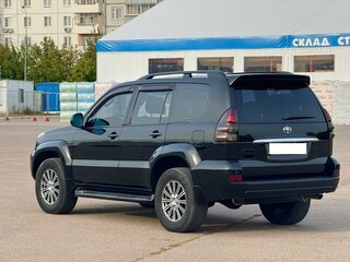 2007 Toyota Land Cruiser Prado 5-speed 120 Series Рестайлинг, чёрный, 2900000 рублей, вид 5