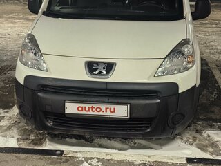 2011 Peugeot Partner II, белый, 450000 рублей, вид 3