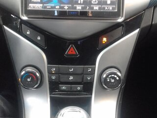 2012 Chevrolet Cruze I, серебристый, 795000 рублей, вид 3