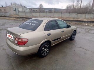 2002 Nissan Almera II (N16) Рестайлинг, золотистый, 230000 рублей, вид 5