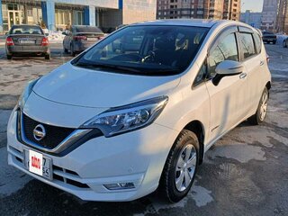 2019 Nissan Note e-Power II Рестайлинг, белый, 1360000 рублей, вид 1