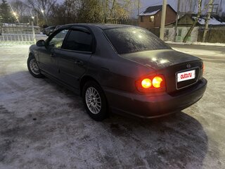 2005 Hyundai Sonata IV (EF) Рестайлинг, серый, 370000 рублей, вид 4