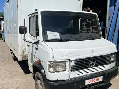 1995 Mercedes-Benz Vario, белый, 600000 рублей, вид 2