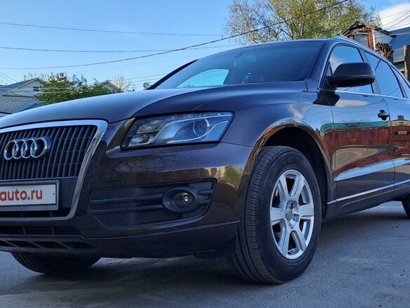 2010 Audi Q5 I (8R), коричневый, 1450000 рублей - вид 1