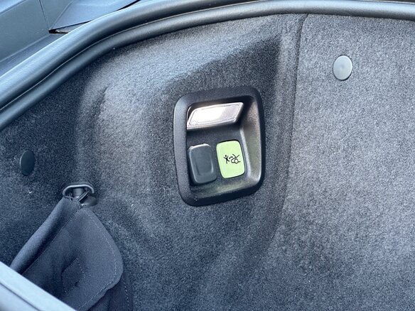 2020 Chevrolet Corvette Stingray C8, синий, 10200000 рублей - вид 32