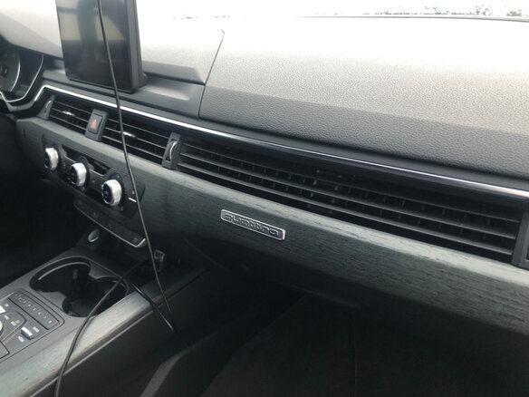 2017 Audi A4 V (B9), коричневый, 2190000 рублей - вид 15
