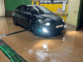 2012 Hyundai Solaris I, чёрный, 870000 рублей, вид 5