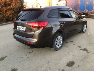 2014 Kia Ceed II, коричневый, 970000 рублей, вид 5