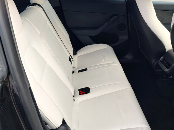 2024 Tesla Model Y Long Range Dual Motor I, серый, 3400000 рублей - вид 9
