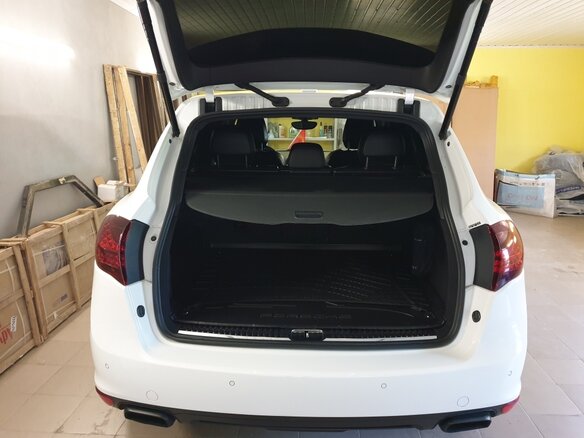 2012 Porsche Cayenne Diesel II (958), белый - вид 6