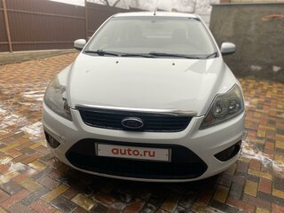 2011 Ford Focus II Рестайлинг, белый, 675000 рублей, вид 3