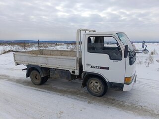 1994 Nissan Atlas, белый, 1300000 рублей, вид 2
