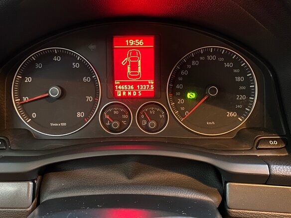 2008 Volkswagen Jetta V, чёрный, 750000 рублей - вид 6