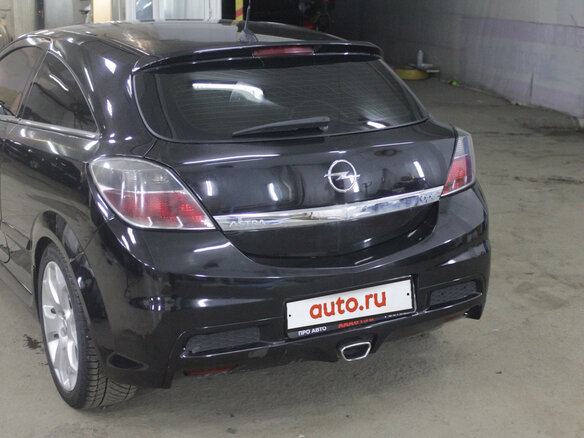 2007 Opel Astra OPC H, чёрный - вид 3