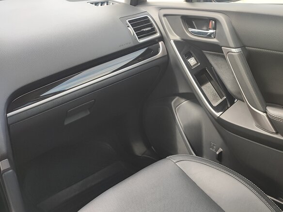 2017 Subaru Forester IV Рестайлинг 2, серый - вид 23