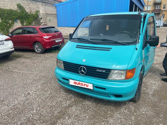 1998 Mercedes-Benz Vito 110 CDI L1 I (W638), голубой, 600000 рублей