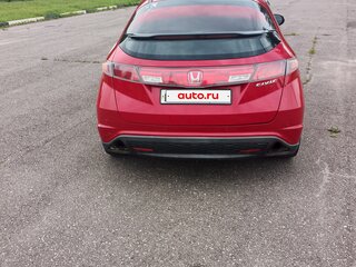 2008 Honda Civic VIII, красный, 400000 рублей, вид 4