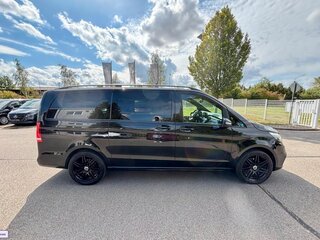 2024 Mercedes-Benz V-Класс Extra Long 300 d экстра длинный III (W447) Рестайлинг 2, чёрный, 10350000 рублей, вид 2