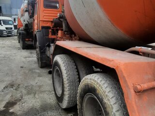 2005 КамАЗ Автобетоносмеситель, оранжевый, 1300000 рублей, вид 3