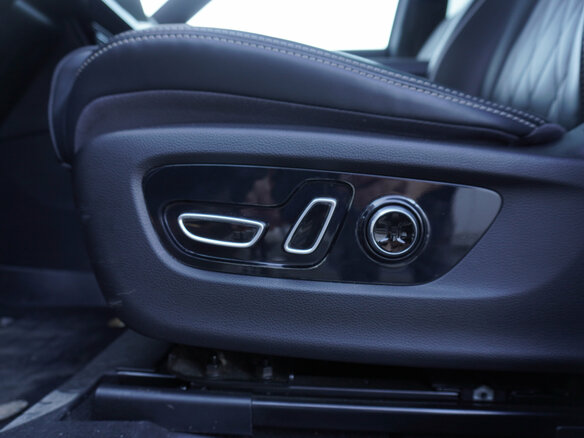 2023 GAC Trumpchi GS8 II, серый, 3280000 рублей - вид 16