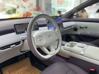 2026 Changan Qiyuan A06 28.39 kWh, серебристый, 2755228 рублей, вид 5