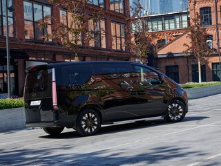 2022 Hyundai Staria I, чёрный, 5390000 рублей, вид 3