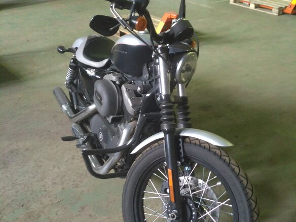 2008 Harley-Davidson Sportster 1200, серебристый - вид 2