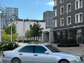 1997 Mercedes-Benz E-Класс 230 II (W210, S210), серый, 760000 рублей, вид 2