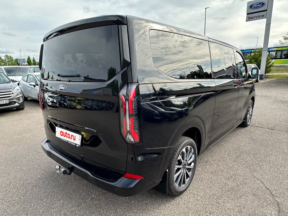 2026 Ford Tourneo Custom LWB II, чёрный, 7750000 рублей - вид 5