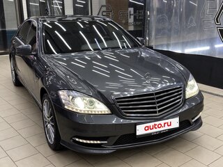 2011 Mercedes-Benz S-Класс 500 V (W221) Рестайлинг, серый, 2200000 рублей, вид 3