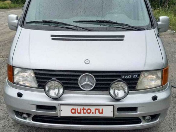 1999 Mercedes-Benz Vito, серебристый, 300000 рублей