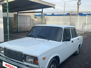 2006 Lada (ВАЗ) 2107, белый, 210000 рублей, вид 1