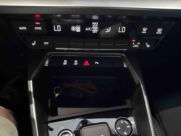 2022 Audi A3 35 TFSI Long IV (8Y), синий, 2307690 рублей - вид 13