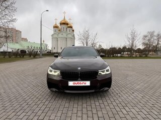 2017 BMW 6 серии Gran Turismo 640i xDrive IV (G32), пурпурный, 4200000 рублей, вид 3