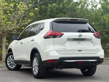 2026 Nissan X-Trail III Рестайлинг 2, белый, 2380000 рублей, вид 4