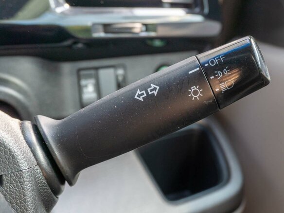 2015 Honda Stepwgn V, чёрный - вид 28