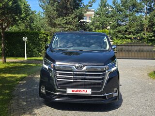 2022 Toyota HiAce H300, чёрный, 7300000 рублей, вид 2