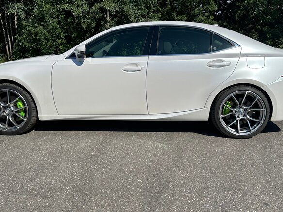 2018 Lexus IS 300 III Рестайлинг, белый, 3750000 рублей - вид 18