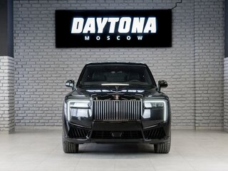 2025 Rolls-Royce Cullinan Black Badge I Рестайлинг (Series II), чёрный, 58000000 рублей, вид 2