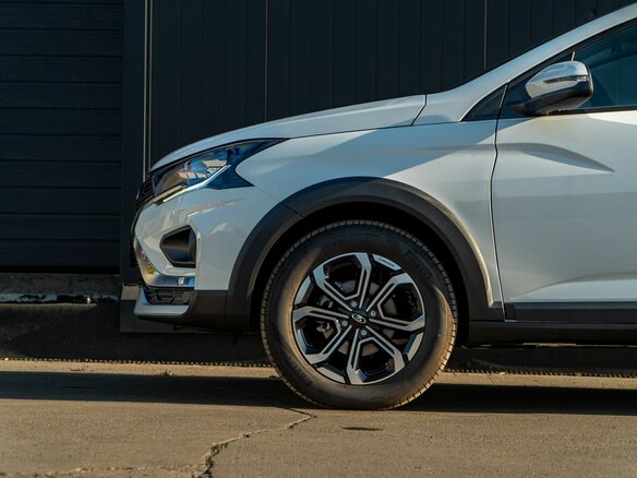 2026 Lada (ВАЗ) Iskra SW Cross, белый, 1740000 рублей - вид 6