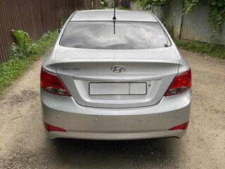 2016 Hyundai Solaris I Рестайлинг, серебристый, 1000000 рублей, вид 5