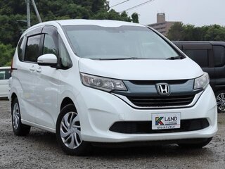 2019 Honda Freed II, белый, 1329700 рублей, вид 3