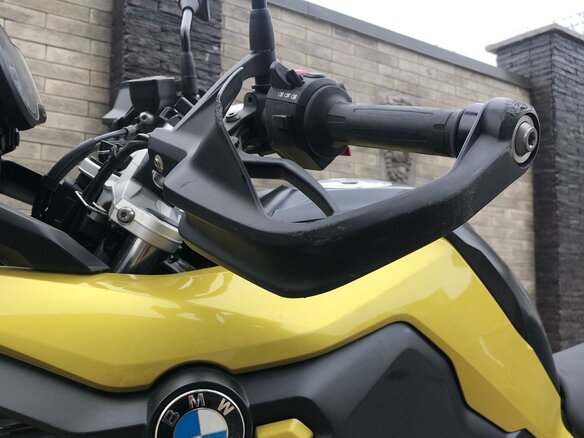 2018 BMW F 750 GS, золотистый, 850000 рублей - вид 10