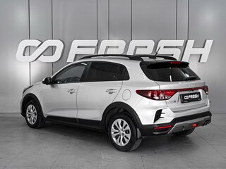 2022 Kia Rio X IV Рестайлинг, серебристый, 1829000 рублей, вид 2