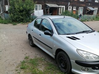 2007 Peugeot 206, серебристый, 250000 рублей, вид 3