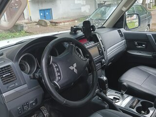 2019 Mitsubishi Pajero IV Рестайлинг 2, белый, 3200000 рублей, вид 4