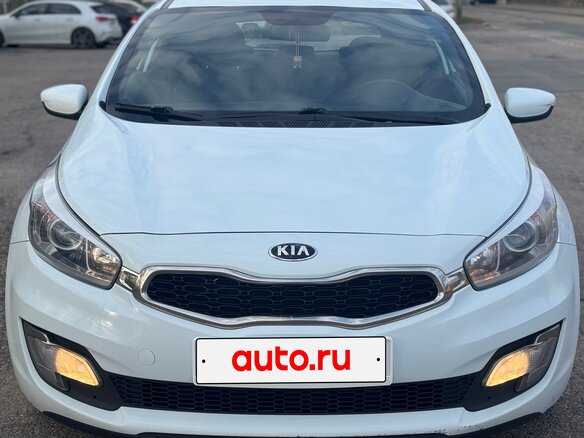 2013 Kia Ceed II, белый