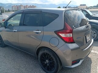 2016 Nissan Note e-Power II Рестайлинг, серый, 1130000 рублей, вид 4
