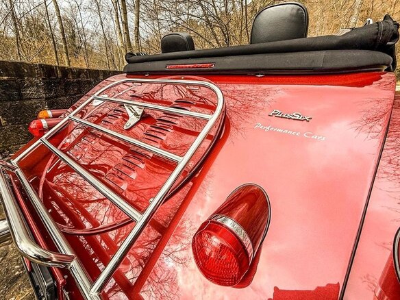 2022 Morgan Plus Six, красный - вид 9